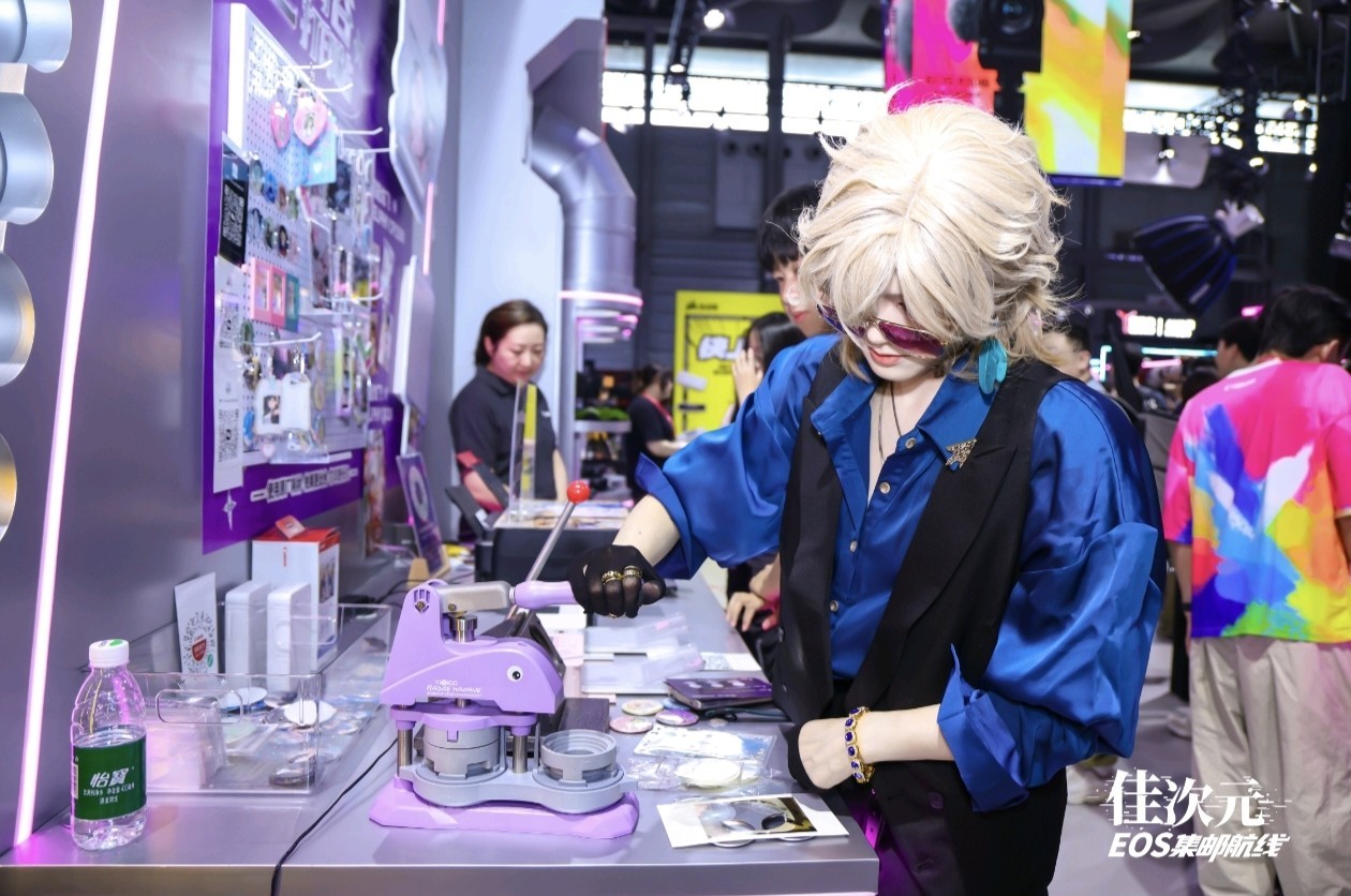 佳能燃動2025 ChinaJoy，超高人氣展臺引爆全場