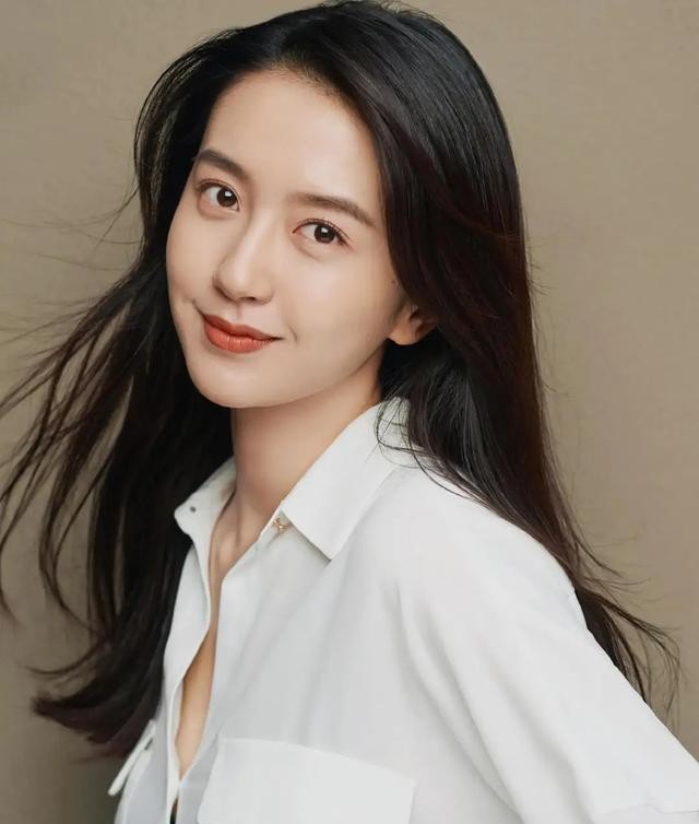 《藏海传》女演员美貌排名，张婧仪第4，白冰第2，第1是环球小姐