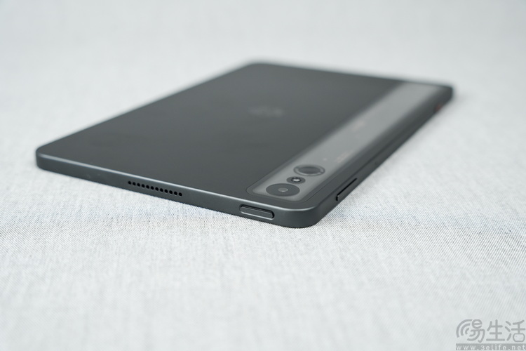 红魔电竞平板3 PRO评测:最强游戏平板,靠的不只是“小尺寸”