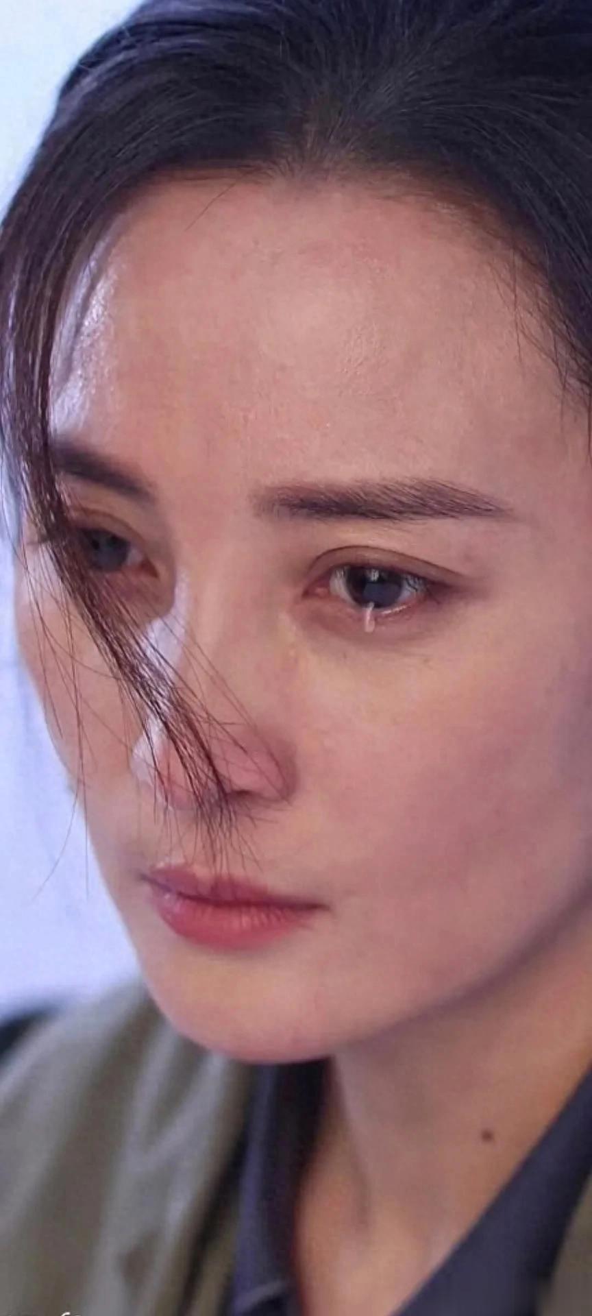 明星高清脸图｜蒋勤勤，一滴泪藏满了故事感