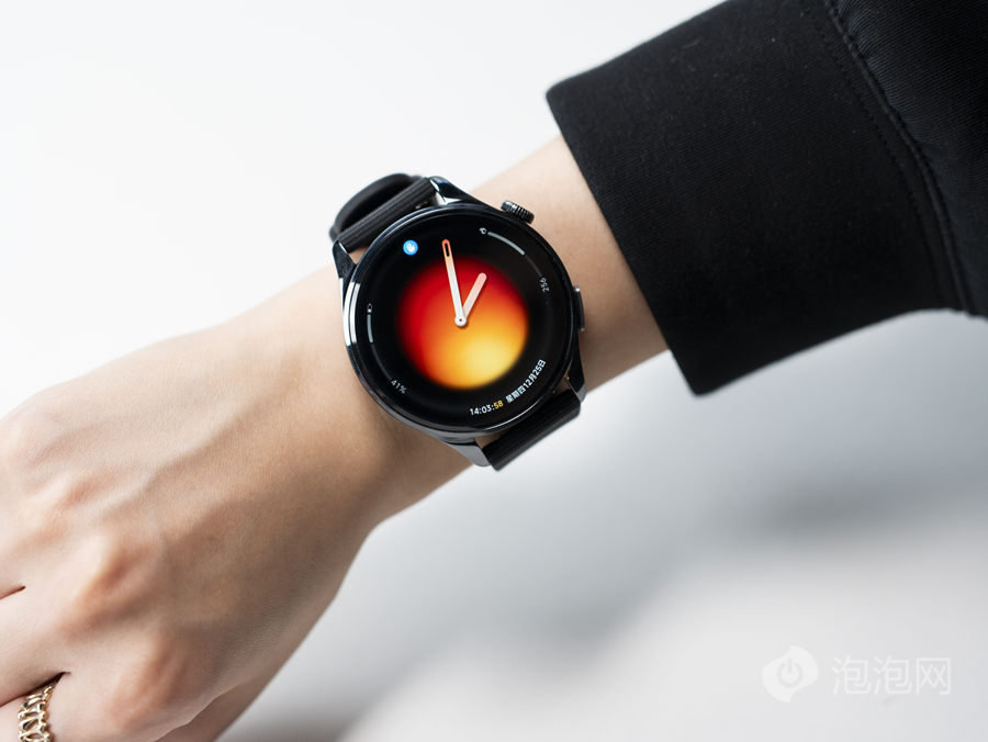 Xiaomi Watch 5評測：打響指控家電，重新定義智能手表交互