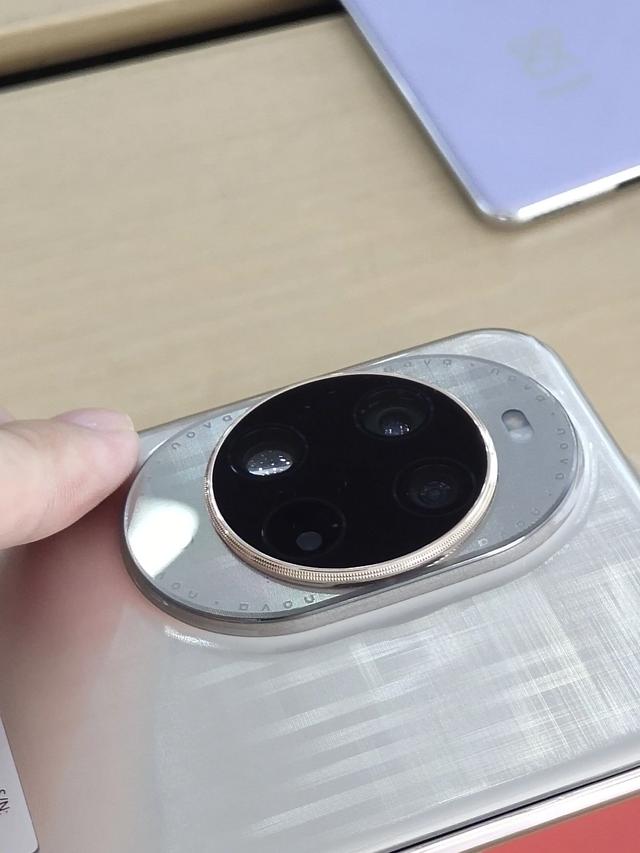 说说华为nova 14 Ultra使用体验，如果你没买可以看看