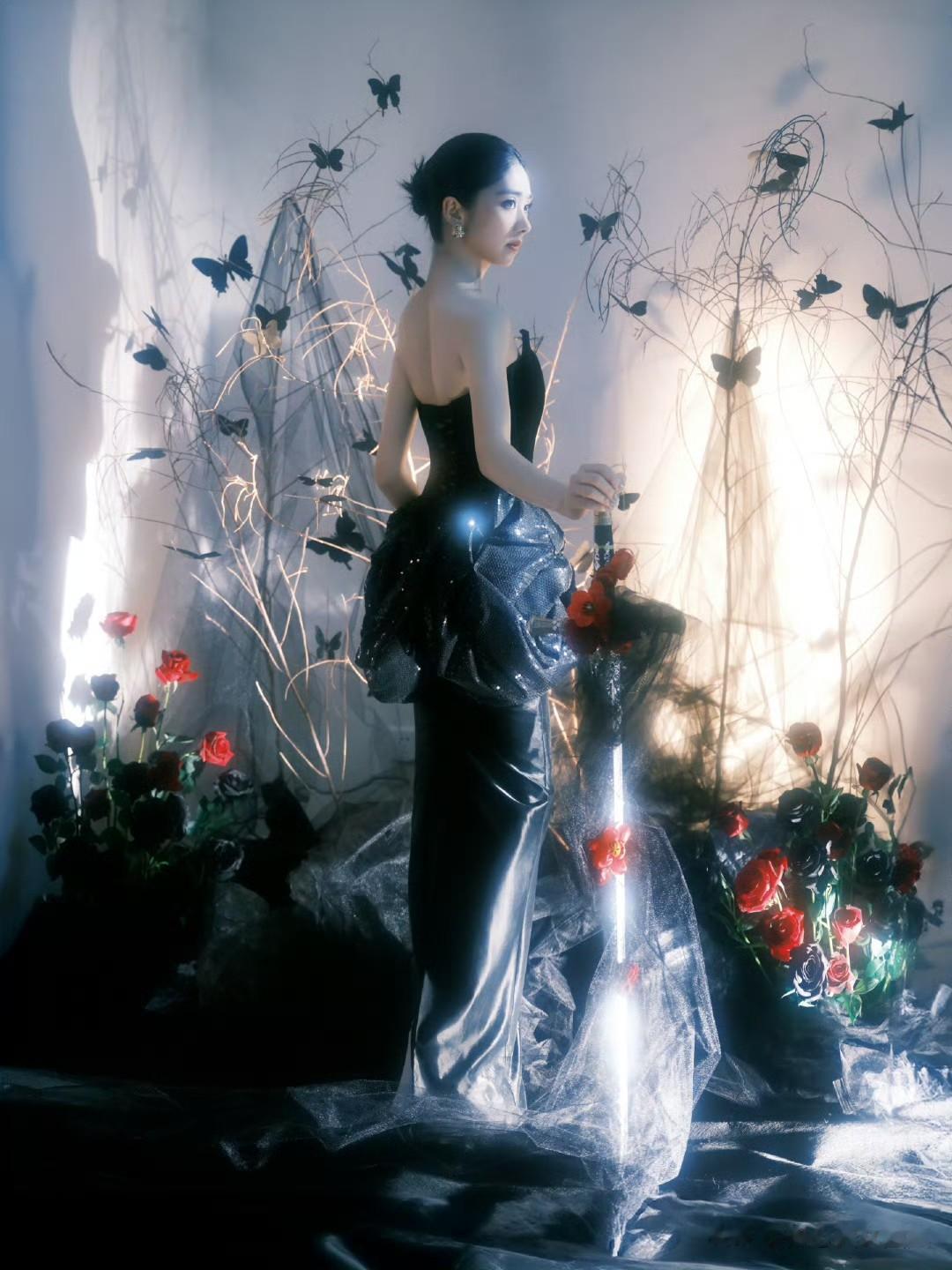 王影璐戴皇冠那模样,真的太惊艳了