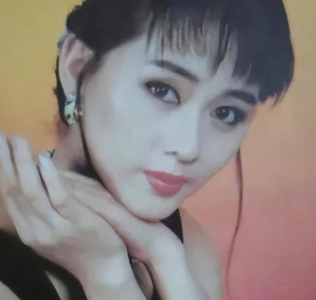 李琳：曾被前夫一巴掌扇到离婚！二婚嫁世界冠军，今生活幸福滋润