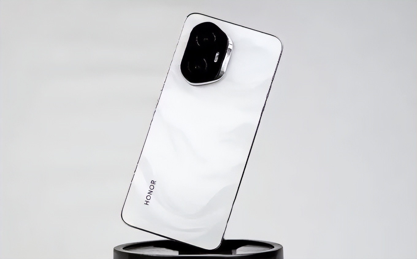 荣耀300,清仓退场,性价比直接拉满!