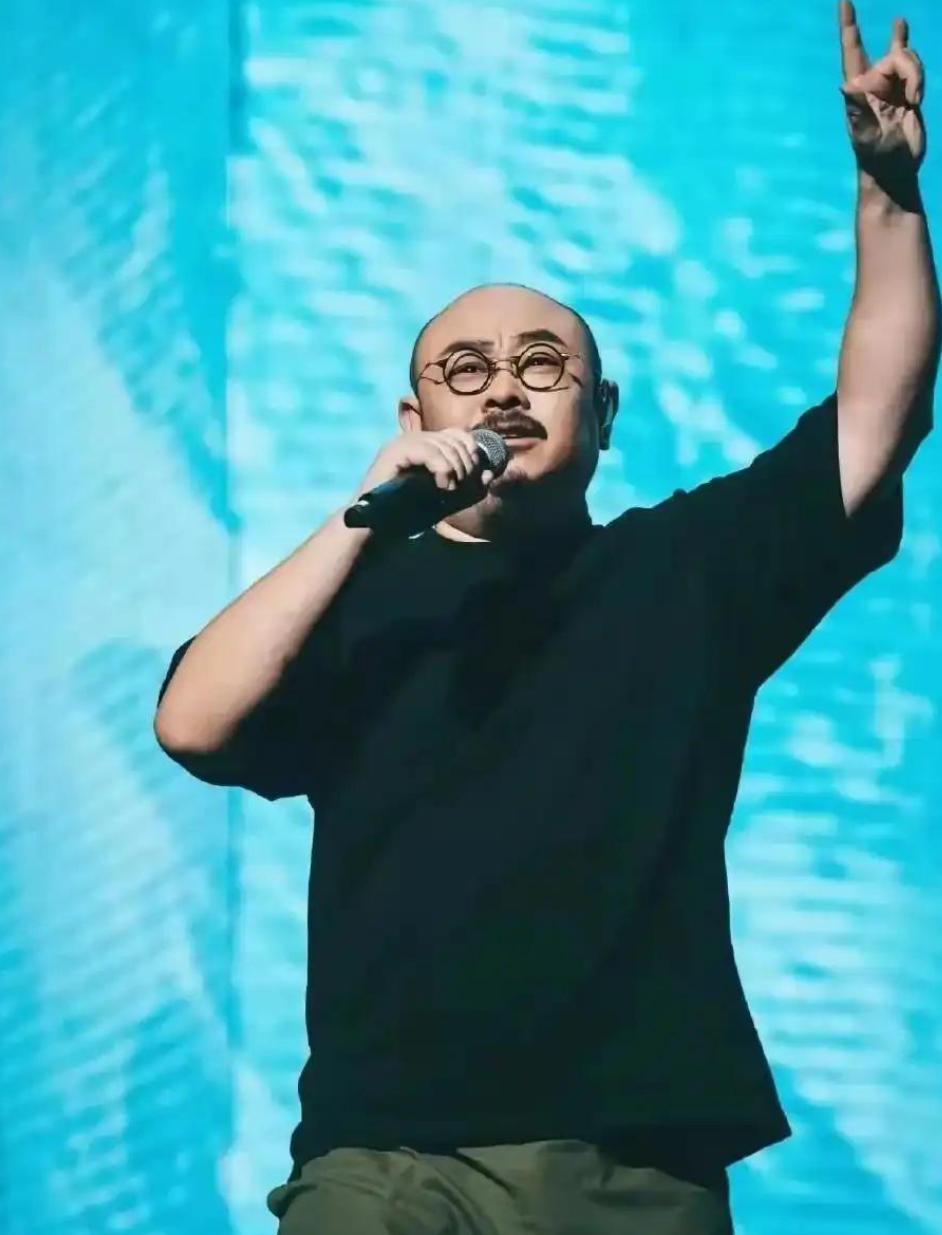 春晚风向真变了!网友点的这4个人,让赵本山十几年前的话应验了