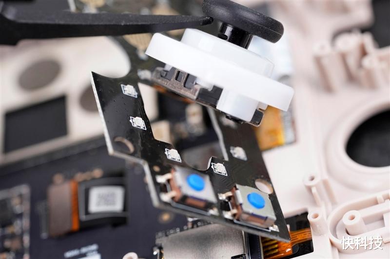 芒米AIR X掌机评测：配置豪华做工精致 入门掌机市场要洗牌了