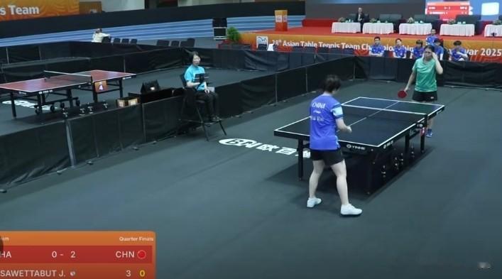 印度亚锦赛混乱，球员满场捡球，中国队3比0泰国，孙颖莎遇小麻烦