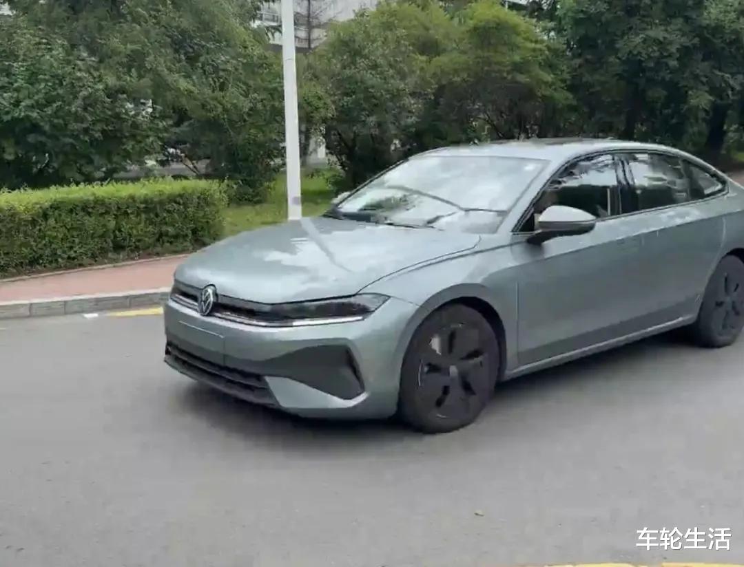 全新一代速腾L三季度上市,预计新老同堂销售,像不像小迈腾?