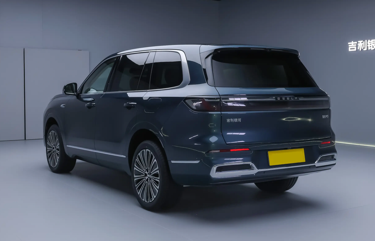 1500km续航+大六座，吉利银河M9真卖20万，理想怎么办？