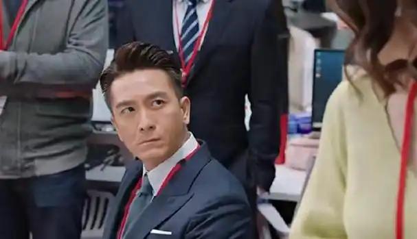 全程挤眉弄眼，说话油腔滑调，马国明、佘诗曼也带不动这位拖油瓶