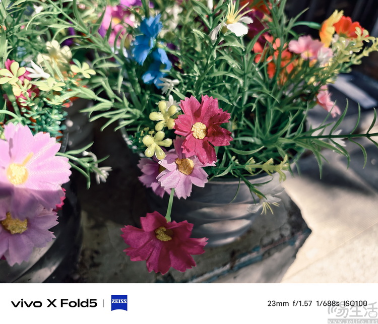 vivo X Fold 5評測：更薄、更親民，但也更強了