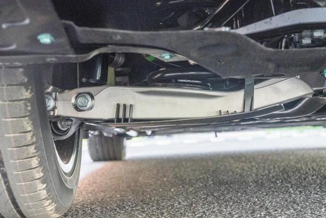 奇瑞翻身仗！13.99w中大型轿车，3米轴距+5米车长，24小时售5万台