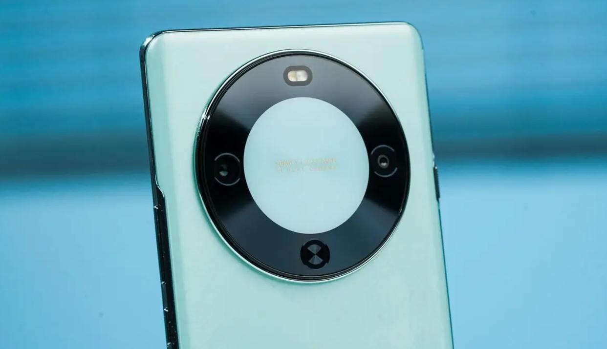 华为618冲销量,512GB高配突降至1756元,卫星通信+6100mAh