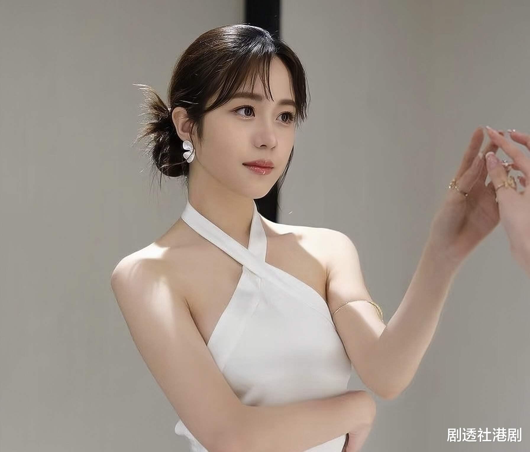 好惨!TVB港姐冠军处女作遭洗版式差评,网友痛批演技尴尬又做作