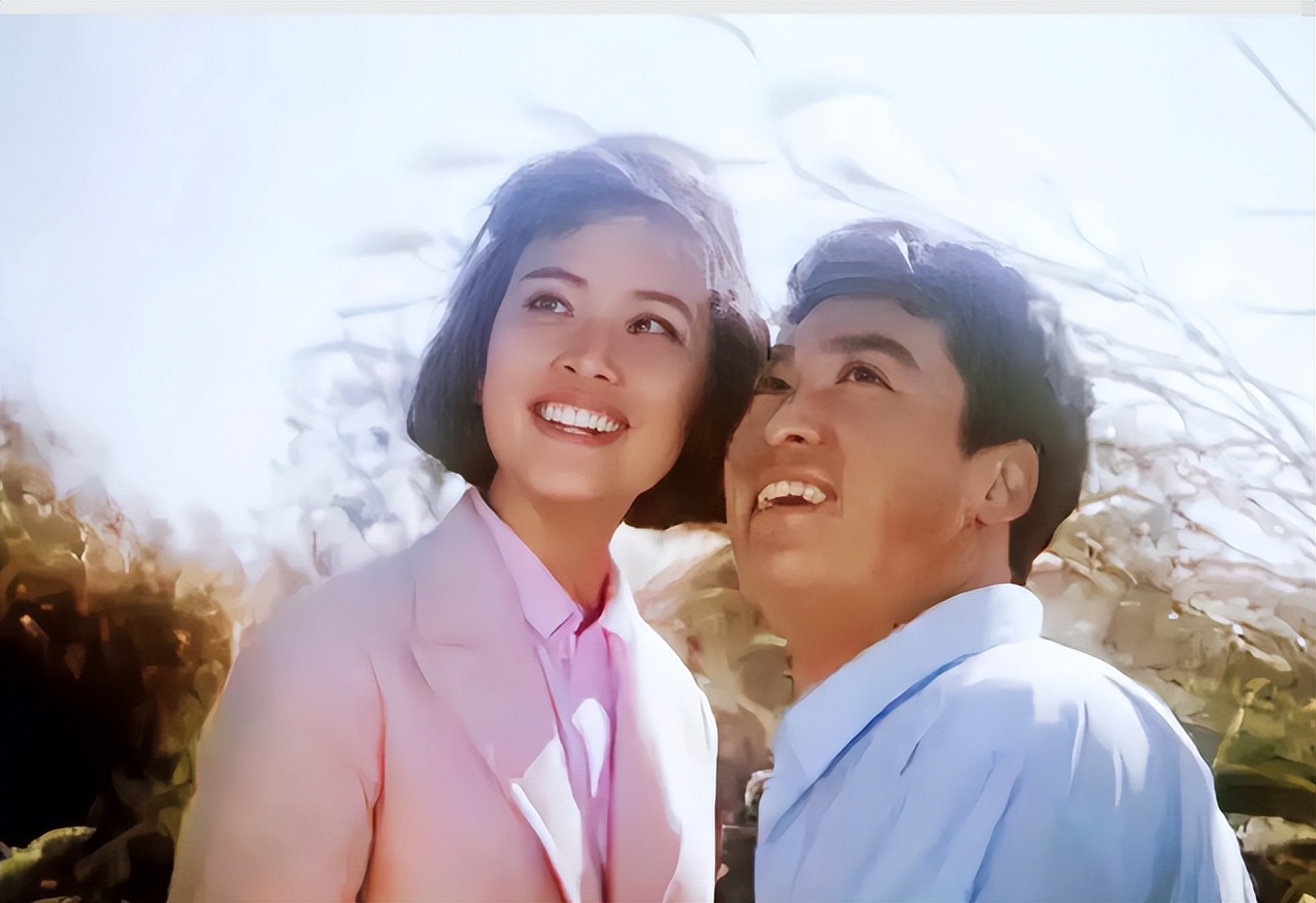 一婚嫁祝延平，二婚嫁杜志国，离婚后69岁的赵娜有钱有儿子陪伴