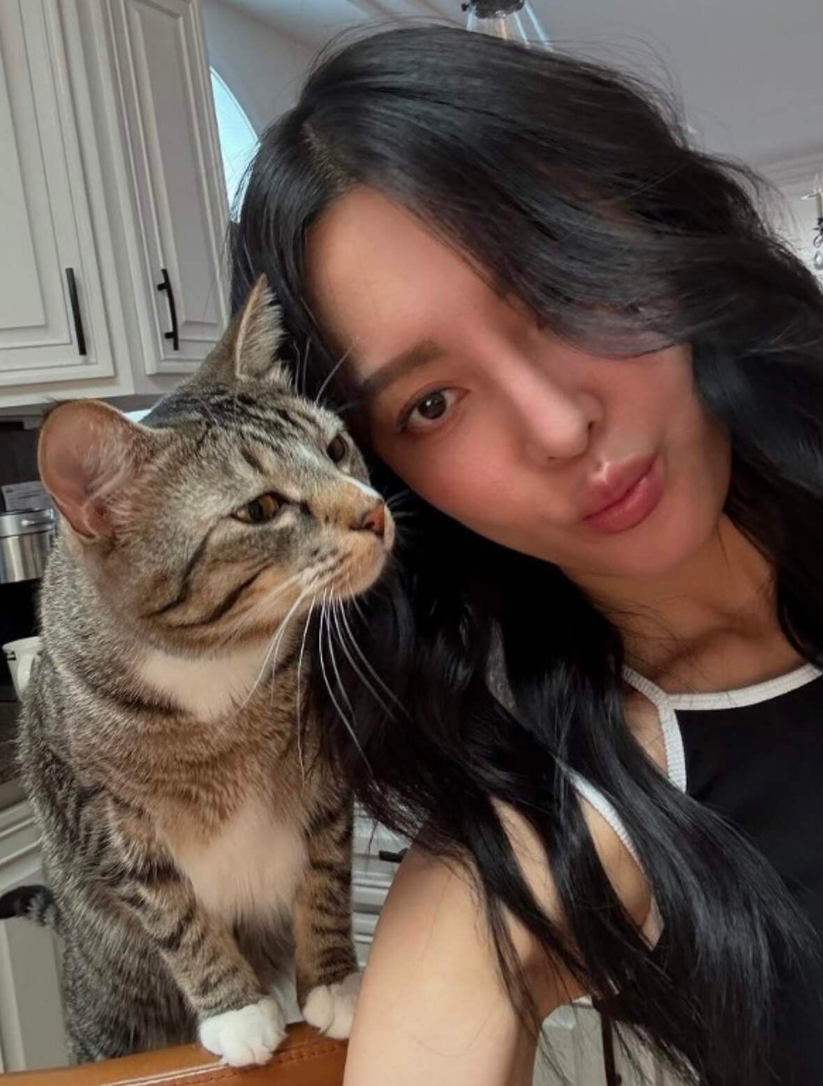 TVB力捧花旦与男友分手后另结“新欢”?走出失恋阴影,寄情工作