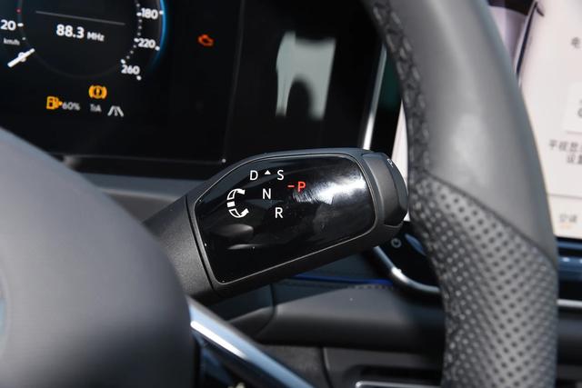 曾落地20多万,如今降到13.99万,一年卖了179344辆,又成功了