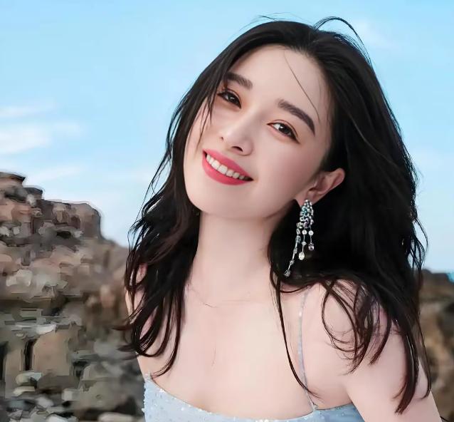 阚清子的热搜爆了！被曝婴儿刚出生就夭折，网友情绪一边倒