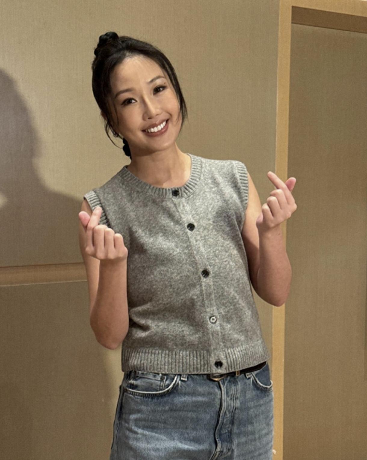 37岁港星新房住了三年拒交尾款，遭追讨376万，搬走后在英国买房