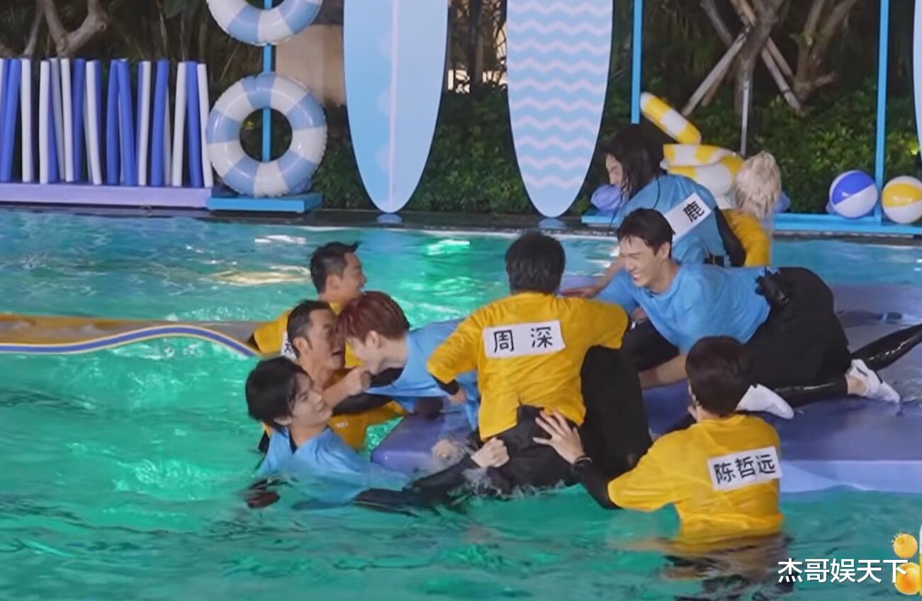 宋雨琦的“暗讽”，郑恺的“吐槽”，让《跑男》收官被打脸