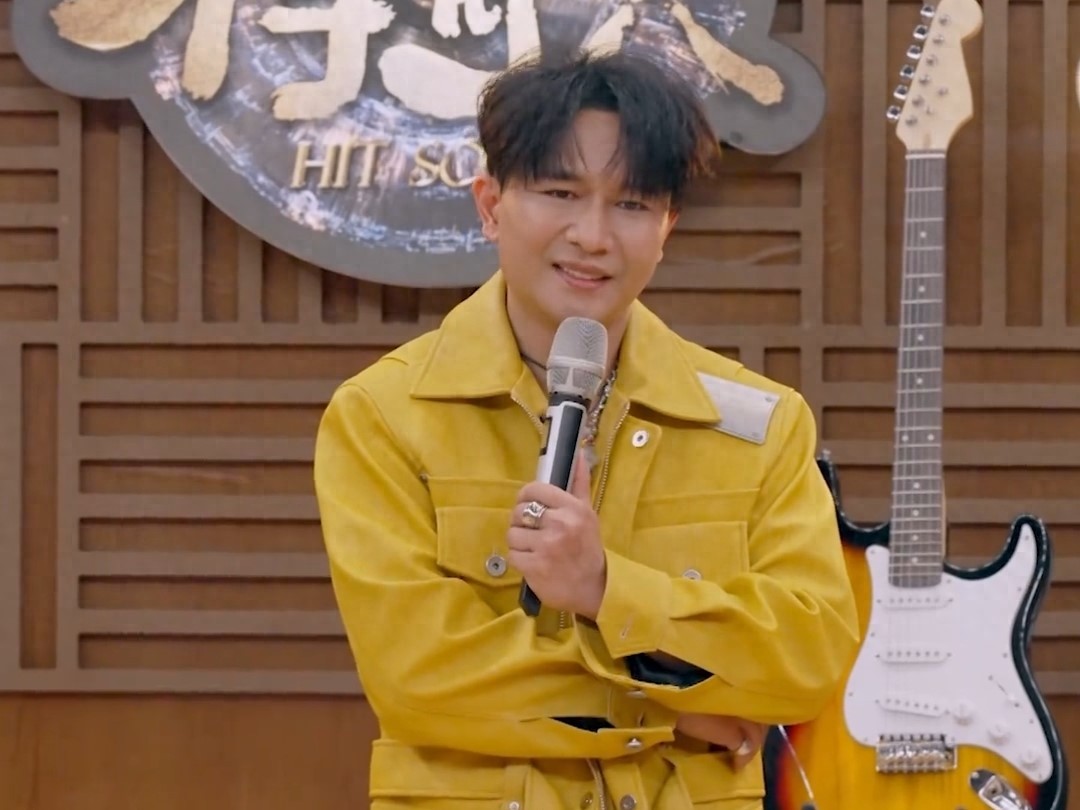 过气明星有多惨？41岁欢子音综遭评委群嘲，欧阳娜娜笑称没听过他