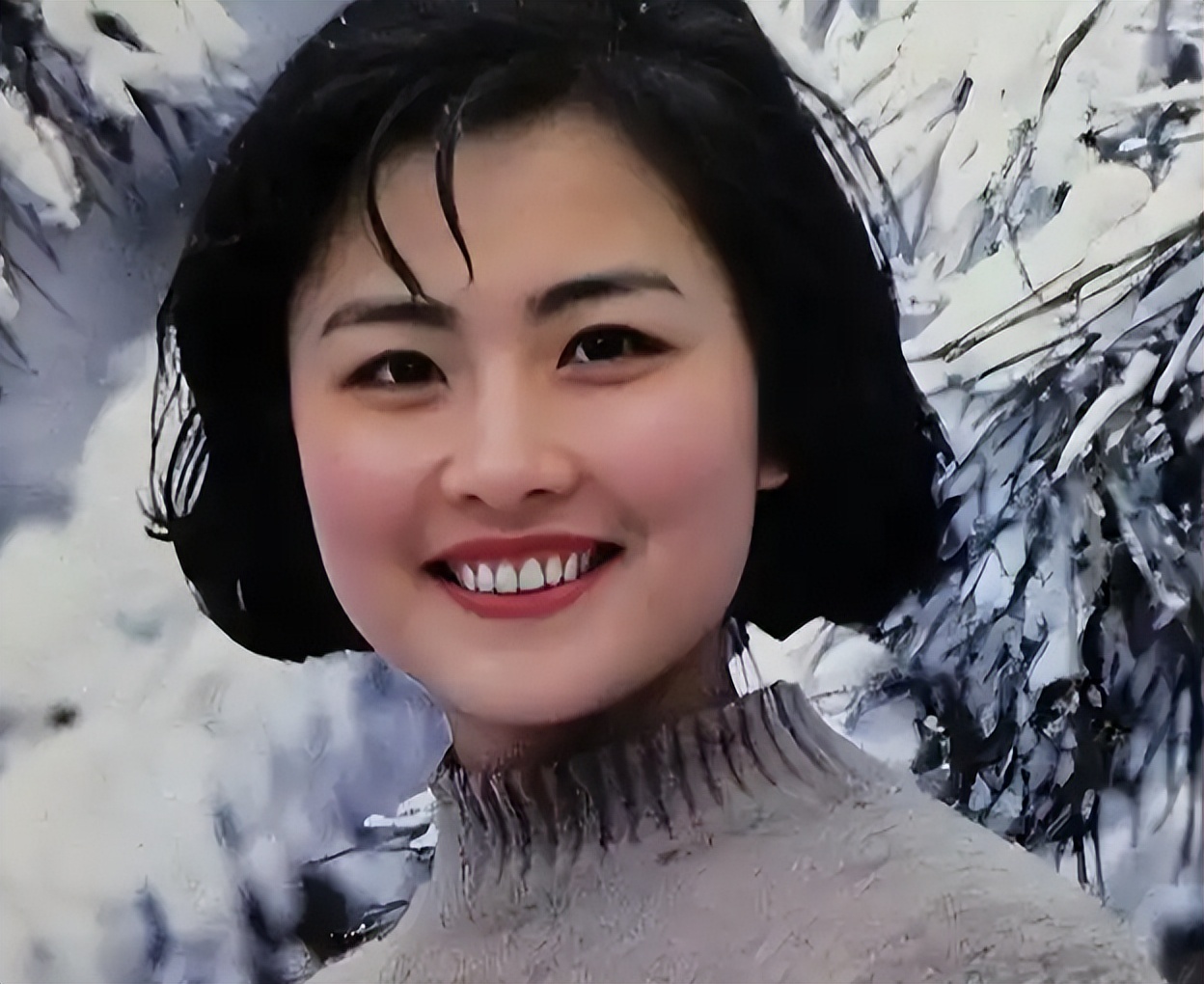 一婚嫁祝延平，二婚嫁杜志国，离婚后69岁的赵娜有钱有儿子陪伴