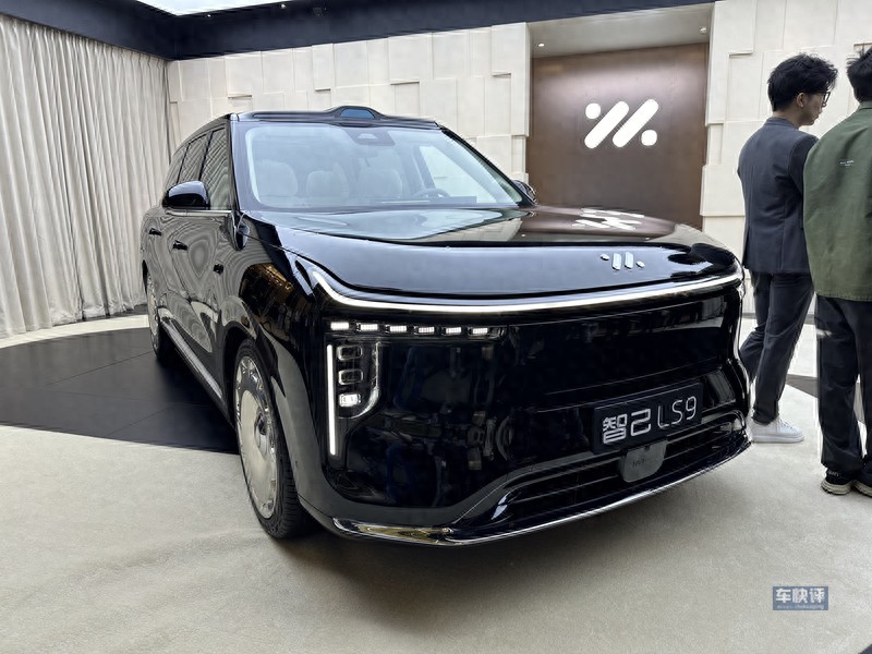 前所未有：32.28万起售的智己LS9，连地暖和淋浴都给你配齐了