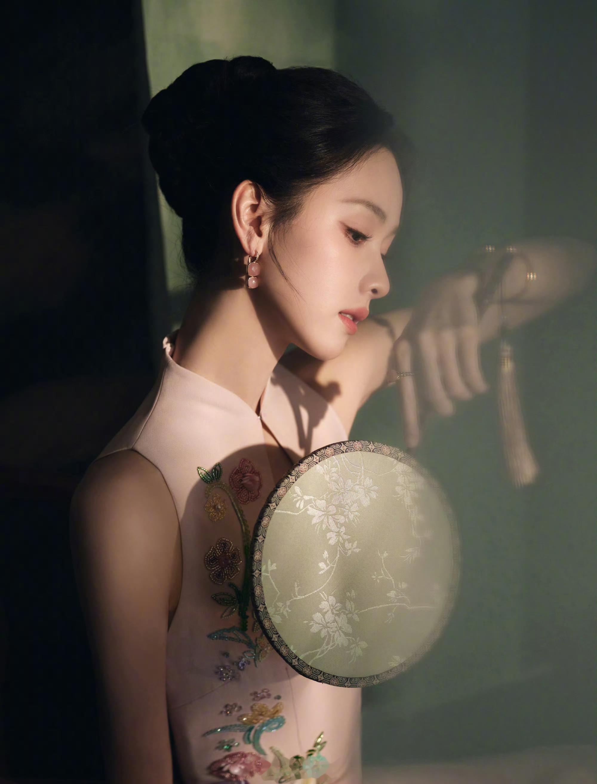 陈都灵新中式风格