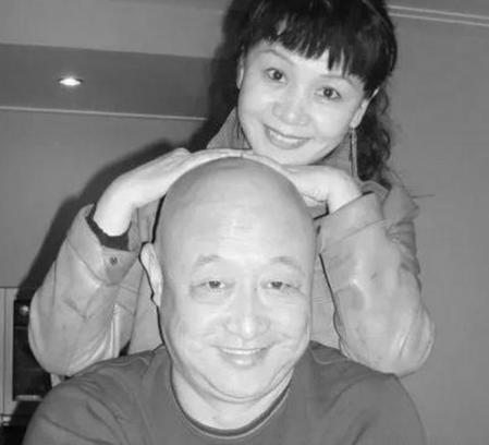 冯巩为什么带不动主流相声圈？看到姜昆留下的这五人，我秒懂