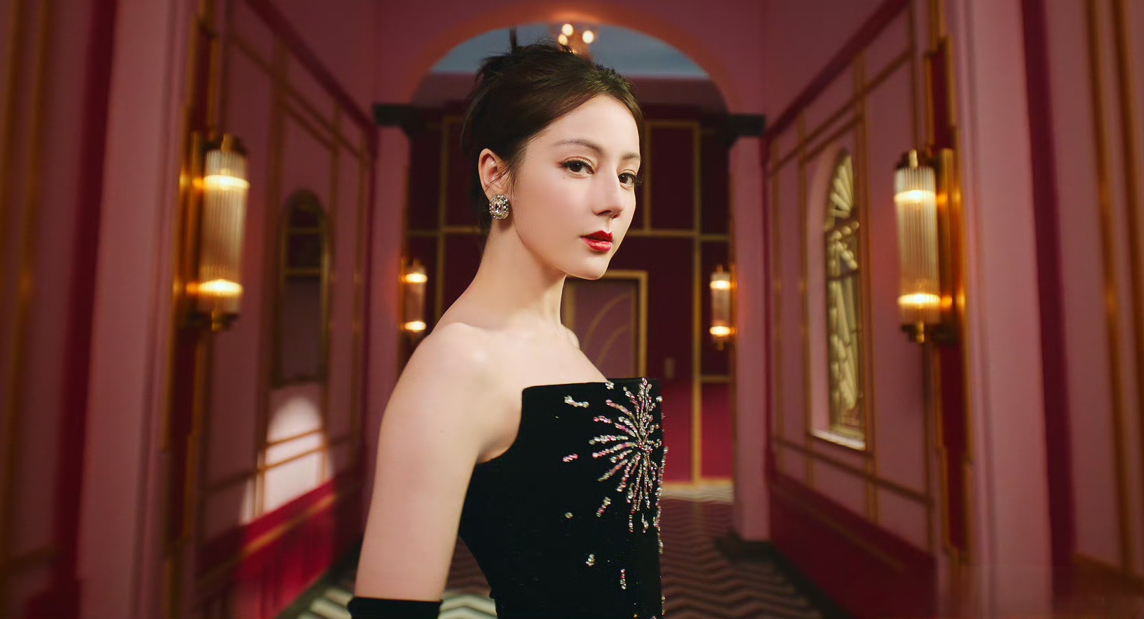 9.15娱乐瓜：王一博 赵丽颖 成毅 肖战 檀健次 迪丽热巴 丁禹兮 祝绪丹