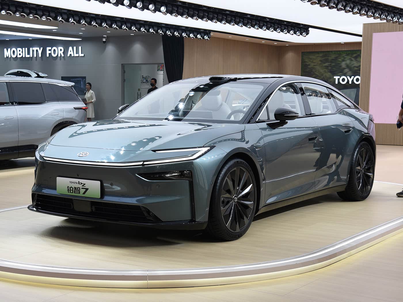 丰田纯电中大型车将于广州车展首发亮相!配激光雷达,续航710Km