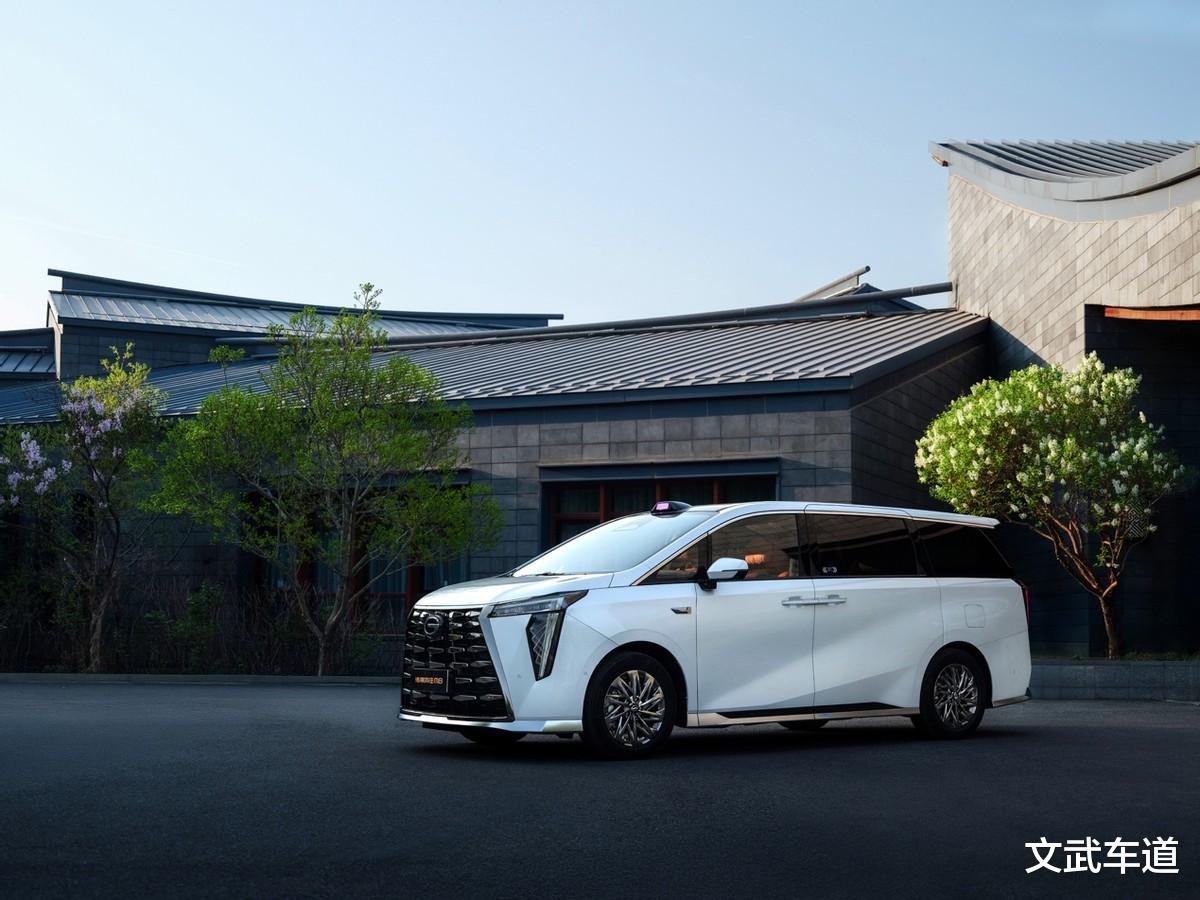 宜家又宜商！传祺向往M8乾崑为何成为高端MPV新顶流？
