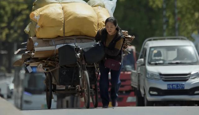 《蛮好的人生》结局反转！胡曼黎并非赢家，但丁达尔却是人间清醒