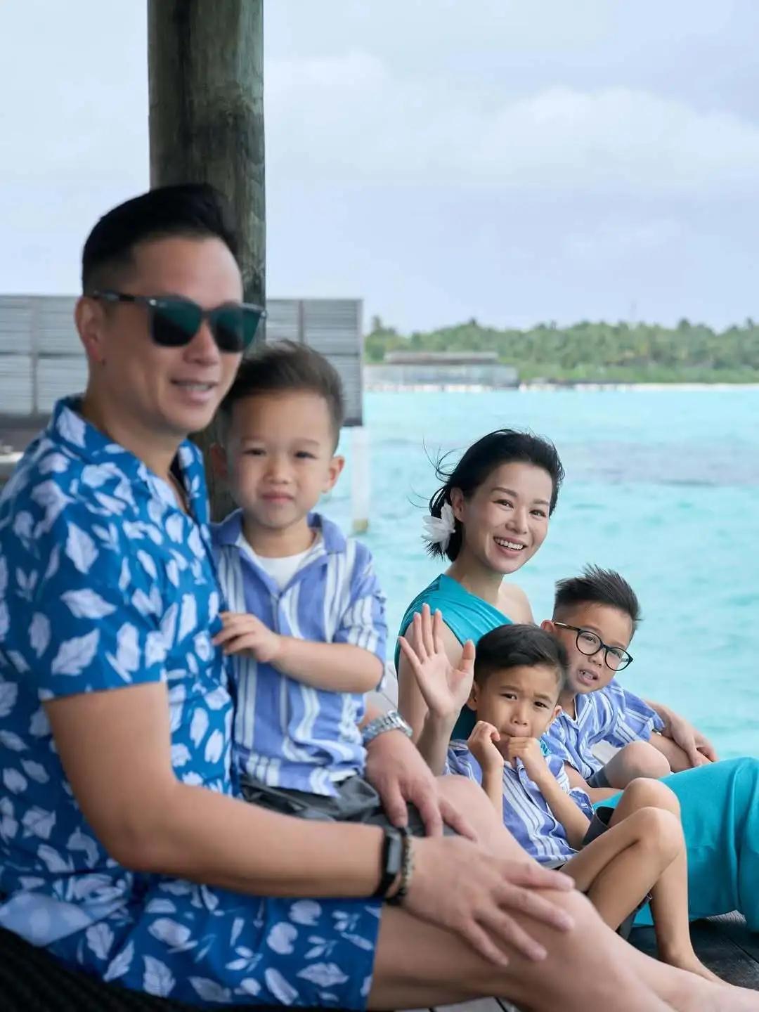 TVB视后46岁生日与老公旅行共度二人世界，腹部隆起疑似怀孕