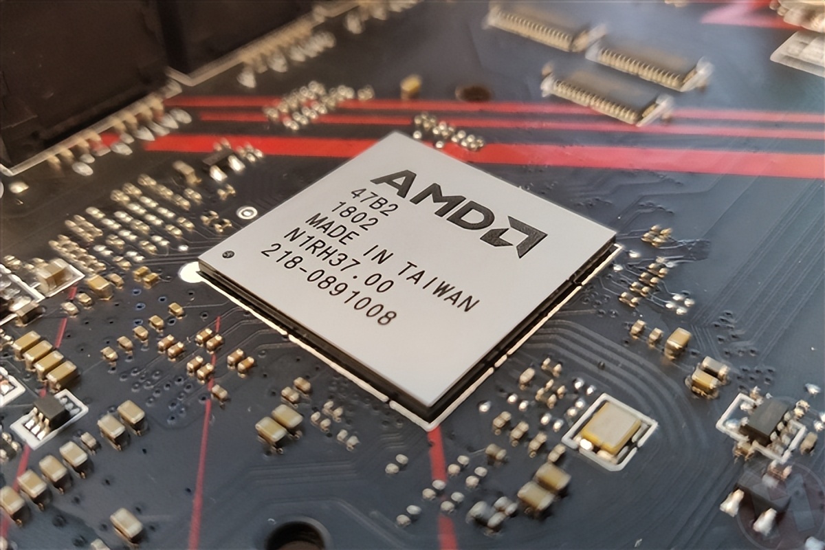 DDR5死貴 歷史開倒車！DDR4主板真香啊 但有個壞消息