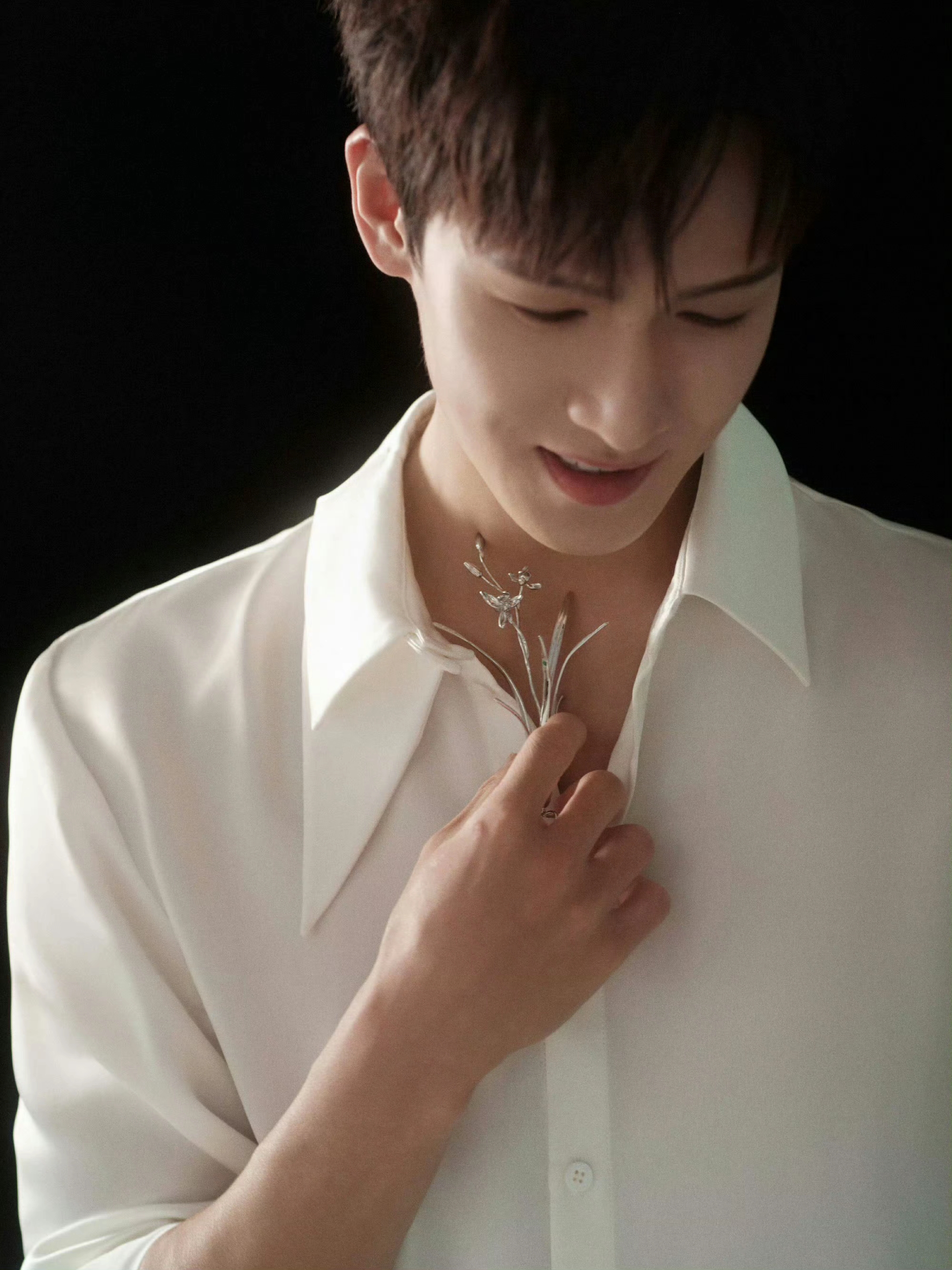 11.10娱乐瓜：王鹤棣 肖战 孟子义 王星越 朱一龙 关晓彤 李昀锐 陈都灵