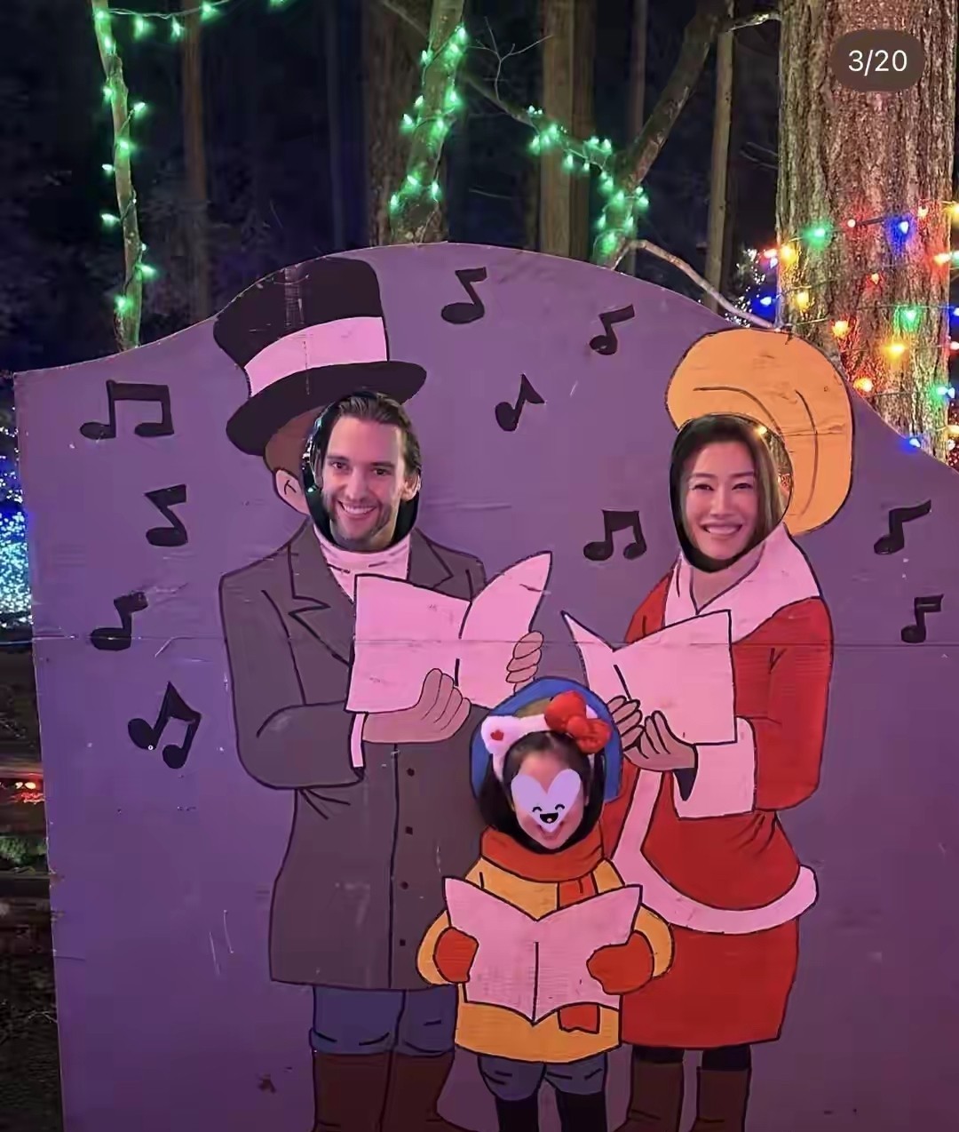 谢婷婷庆两周纪念，小7岁男友戴戒指拥吻，6岁女儿笑成表情包