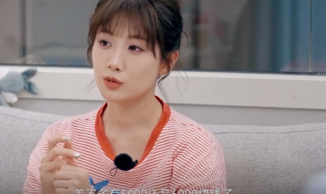 李艺彤一人住上海60平小屋,公开SNH48月入5000元,想退圈当柜姐