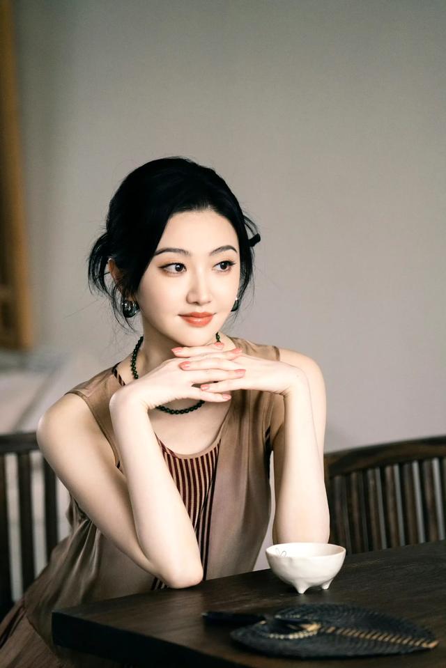 景甜,好一朵人间富贵花