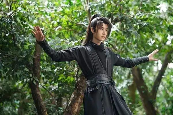 最难忘黑衣美男TOP10！ 《书卷一梦》刘宇宁第6，黑衣永远的神