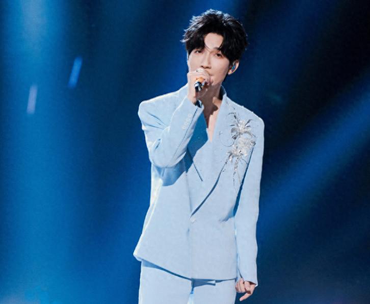 《歌手2025》出现5女2男的阵容，陈楚生压力变大