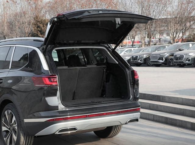 在内饰方面,2025 款大众揽境更是精益求精