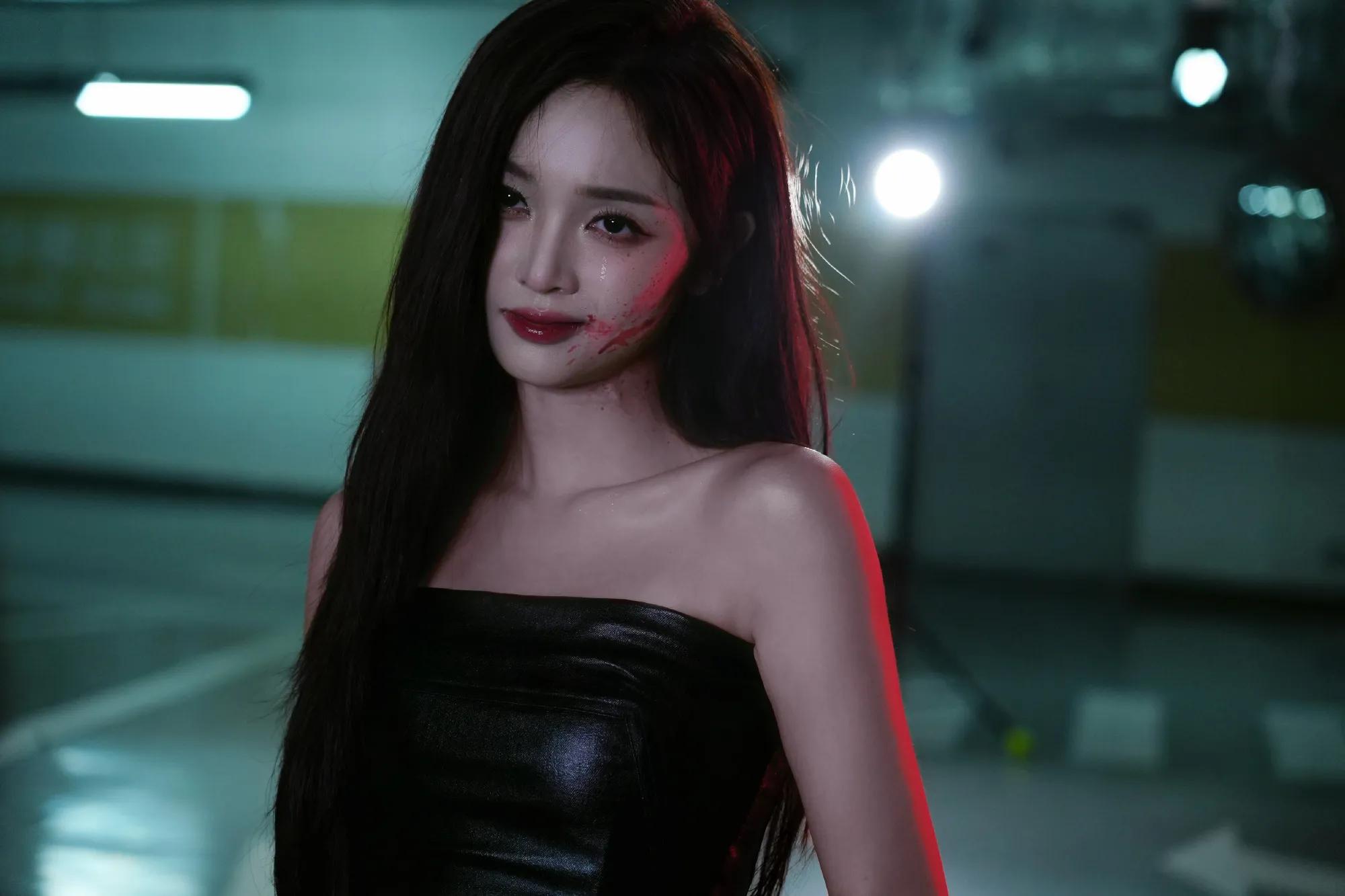 吴宣仪抹胸连衣裙,你是我唯一的解药