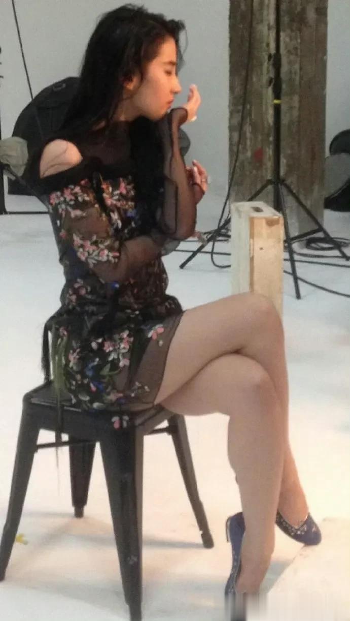 刘亦菲生图,不得不说韵味十足