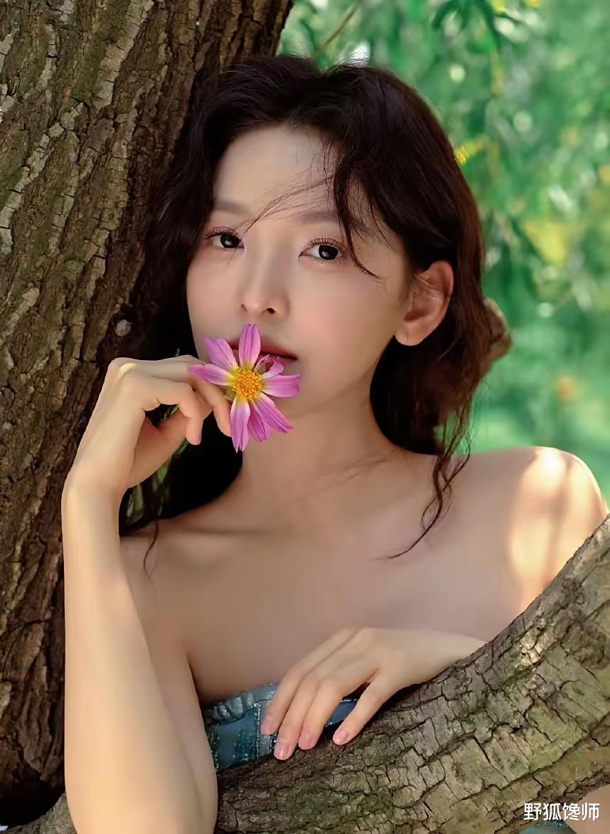 章若楠可可爱爱,清纯漂亮,吊打内娱多少女明星。