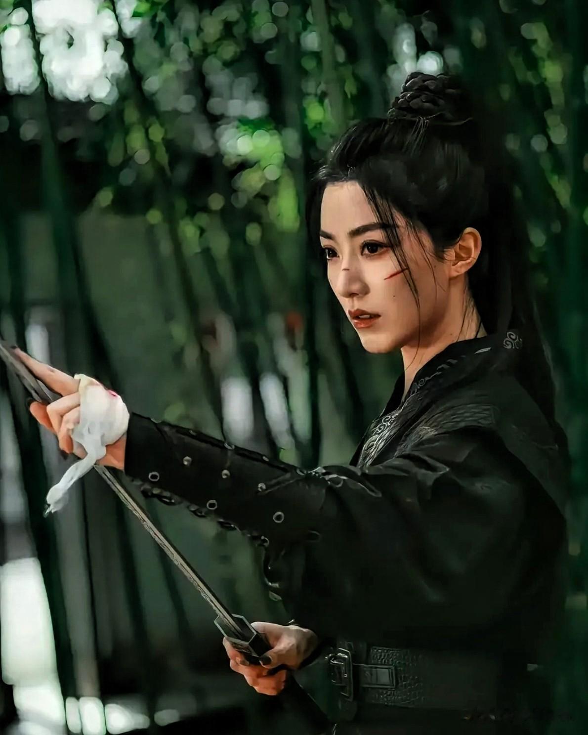 给短剧最美十大女主排个名：杨咩咩?第7 余茵?第3 第1名无争议