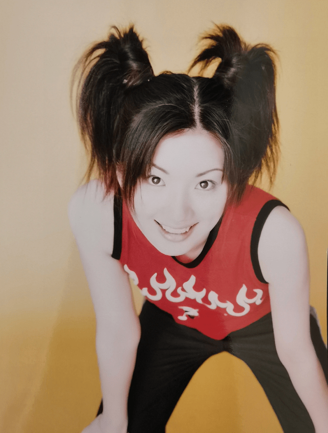 前央视主持苑冉：16岁出道，却靠演“后妈”出圈，今43岁婚姻成谜