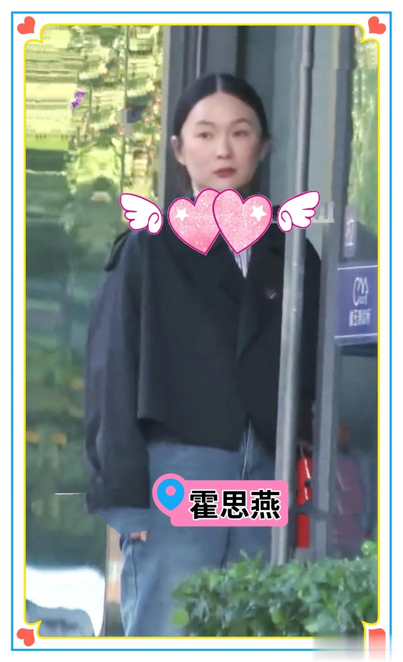 杜江和儿子嗯哼陪霍思燕去医院就诊,嗯哼焦急等待,杜江暖心安抚