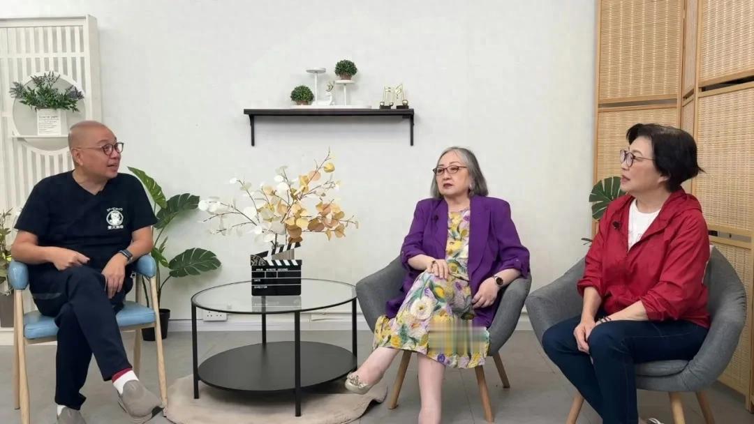 TVB女星曾被批演技过时,曝大台拍戏不能乱改词,享受单身无悔离婚